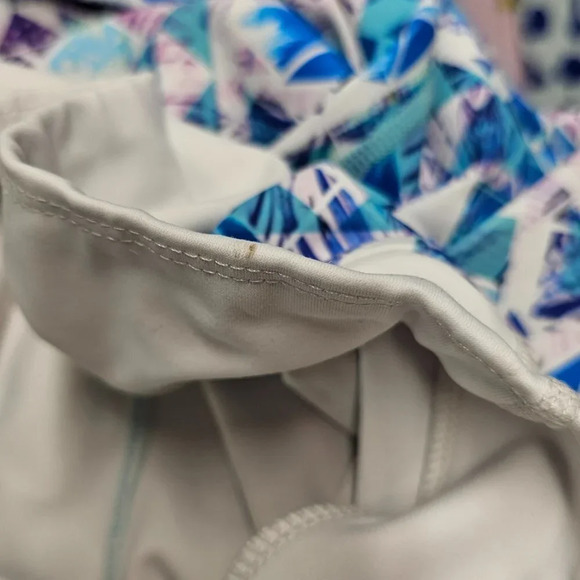 Womens Best Pattern V Back Leggings Size Small - Picture 6 of 8